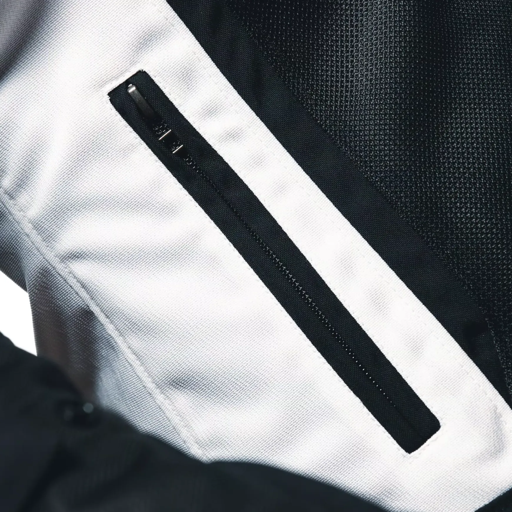 Dainese AIR FRAME 3 TEX JACKET WMN BLACK/WHITE/WHITE Hot