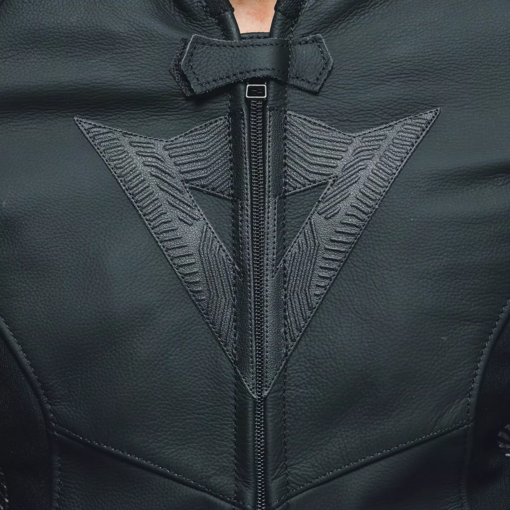 Dainese AVRO 5 LEATHER JACKET BLACK/ANTHRACITE New
