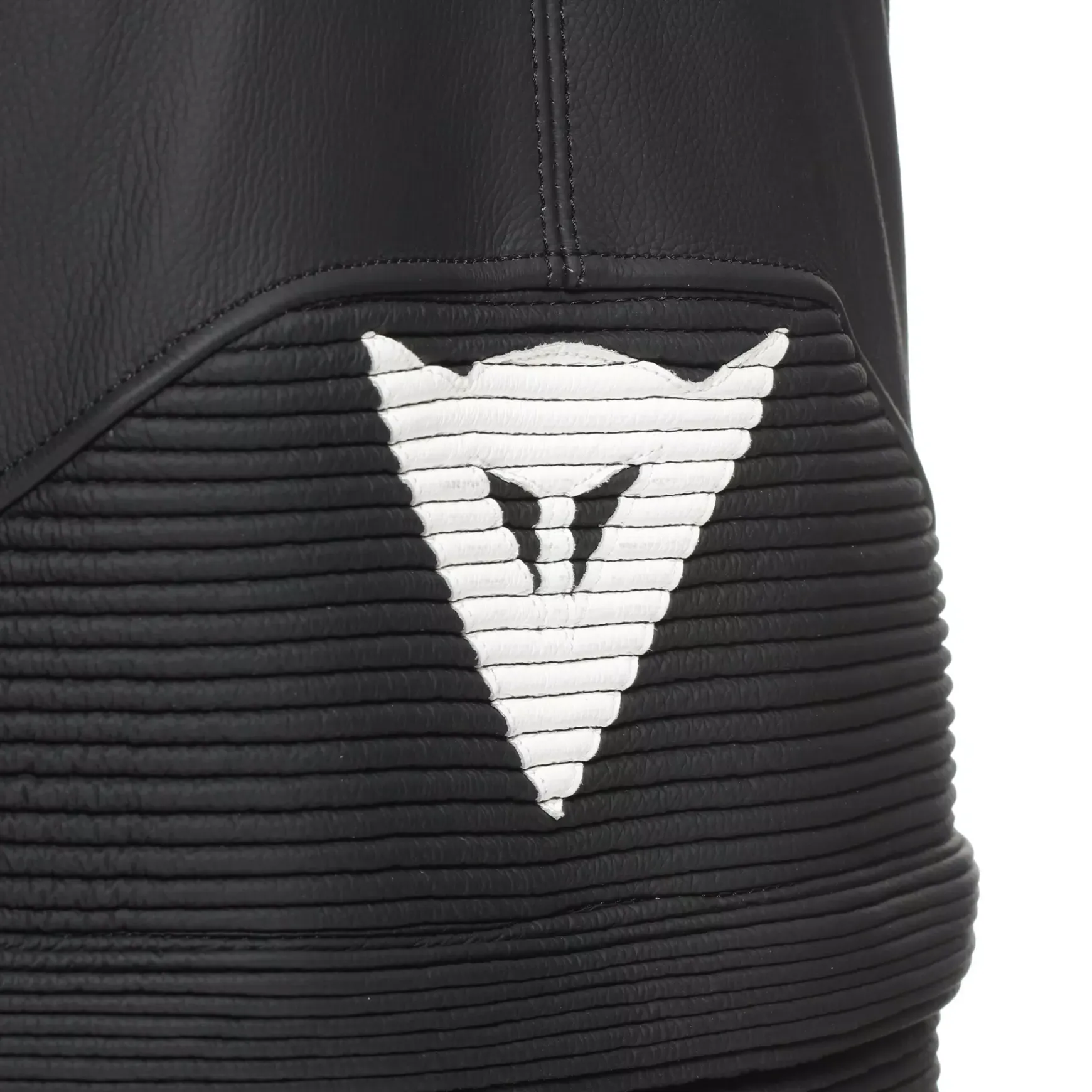 Dainese AVRO 4 LEATHER 2PCS SUIT BLACK/WHITE/BLUE Discount