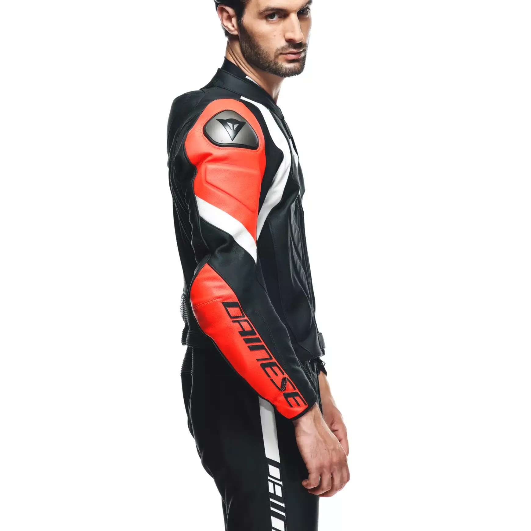 Dainese AVRO 4 LEATHER 2PCS SUIT BLACK-MATT/FLUO-RED/WHITE