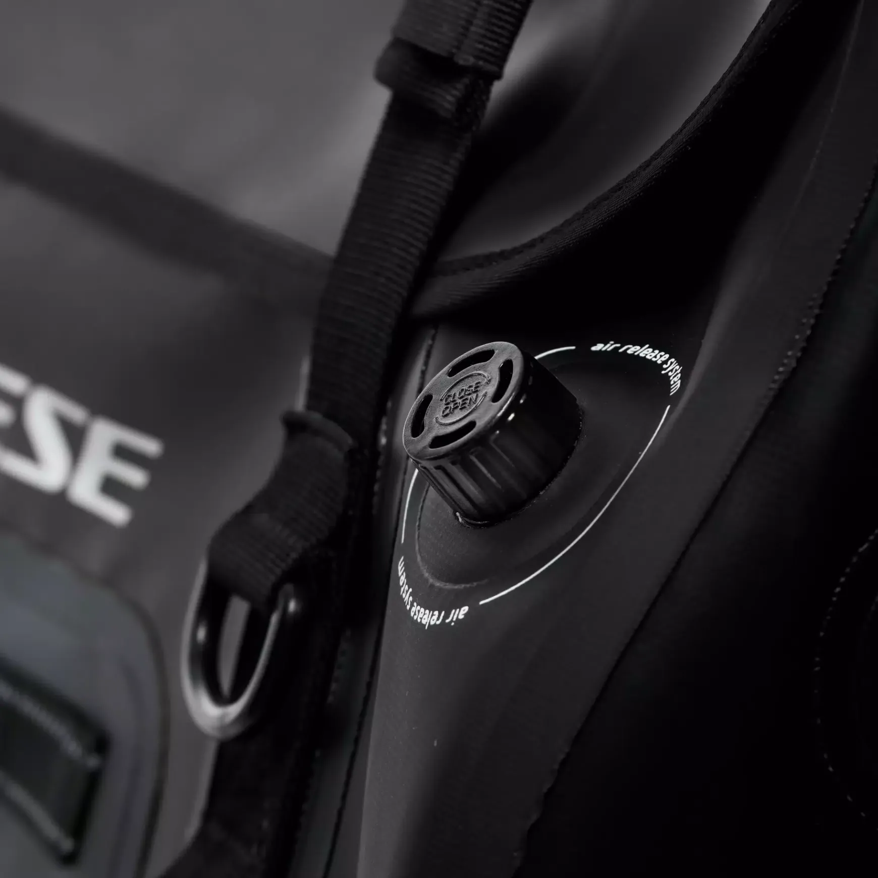 Dainese EXPLORER WP DUFFLE BAG 60L BLACK Online