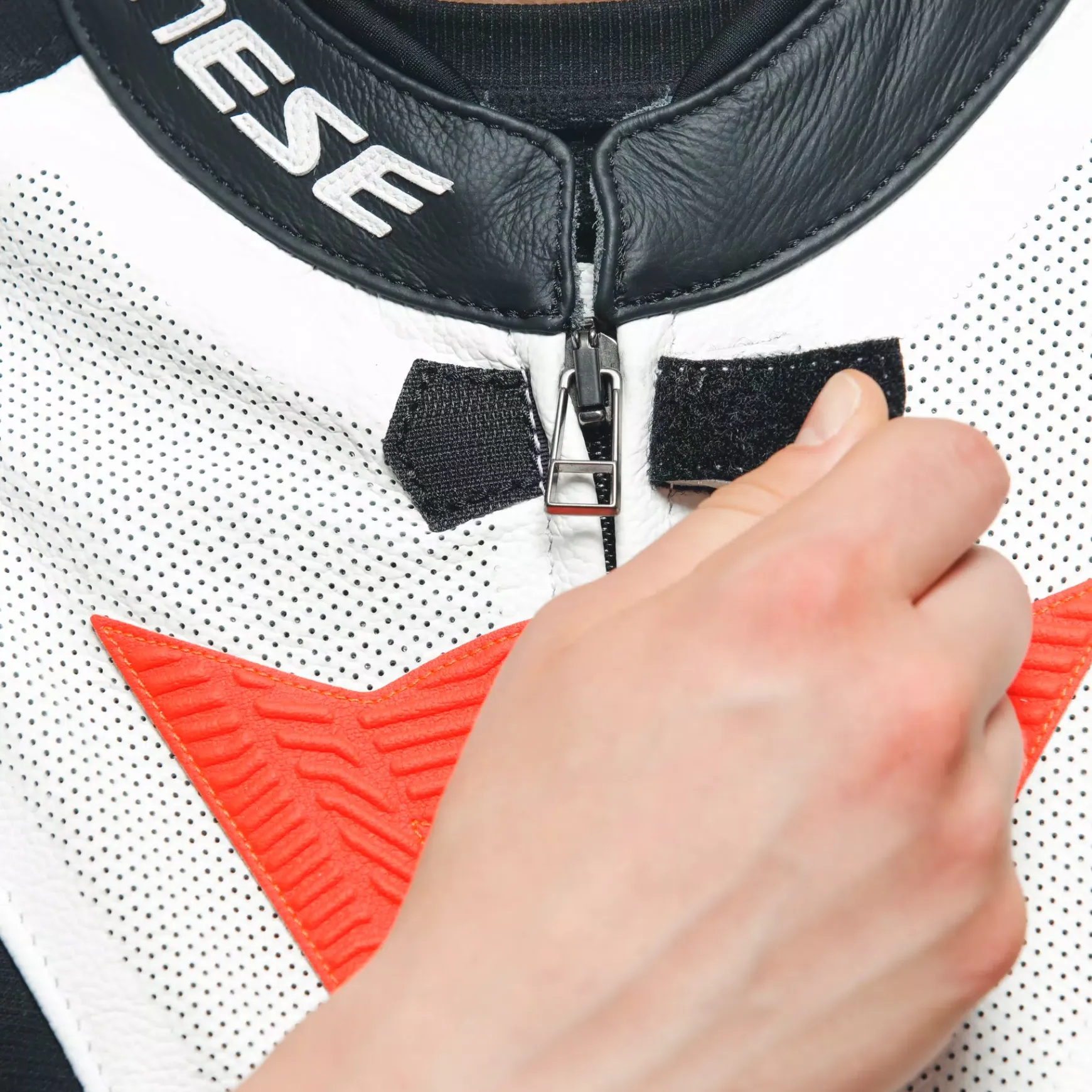 Dainese GROBNIK LADY LEATHER 1PC SUIT PERF BLACK/WHITE/FLUO-RED