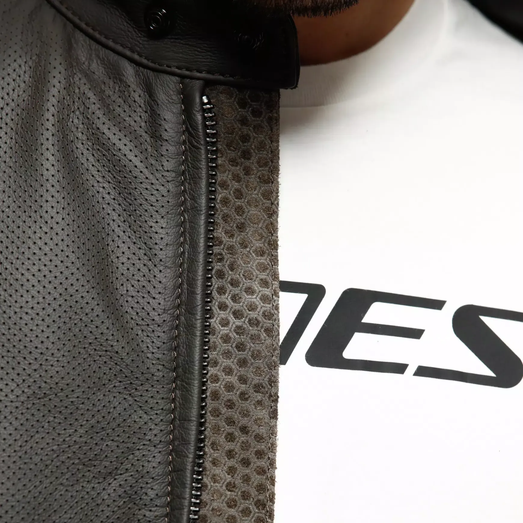 Dainese ISTRICE PERF. LEATHER JACKET DARK-BROWN Sale