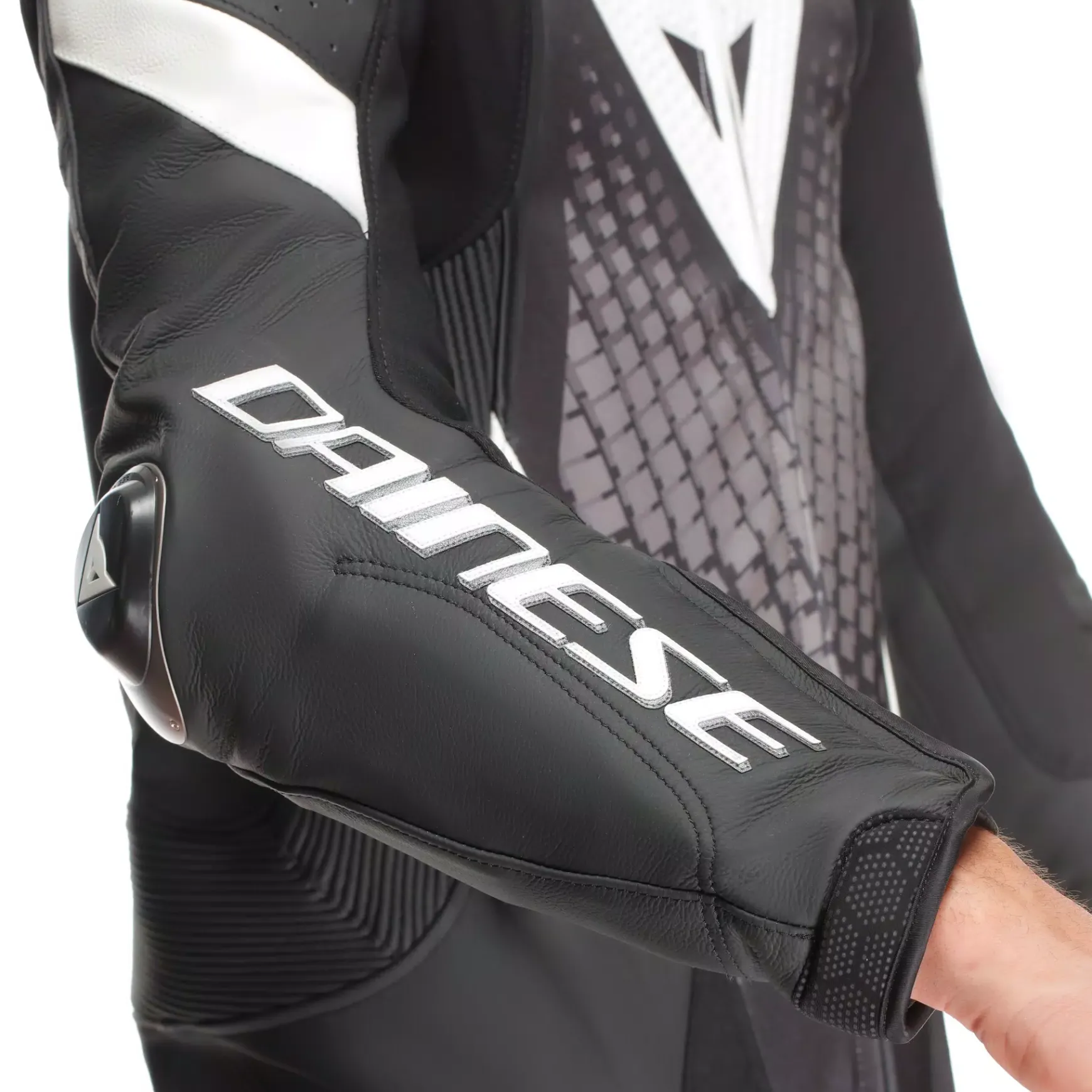 Dainese LAGUNA SECA 6 - EINTEILIGER PERFORIERTER LEDERANZUG HERREN BLACK/WHITE/ANTHRACITE New