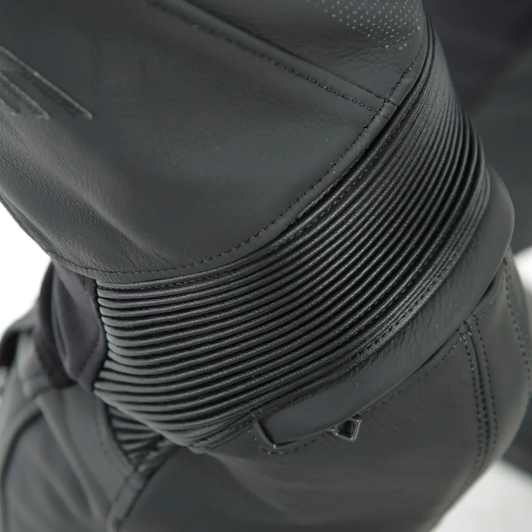 Dainese PONY 3 PERF. LEATHER PANTS BLACK-MATT Hot
