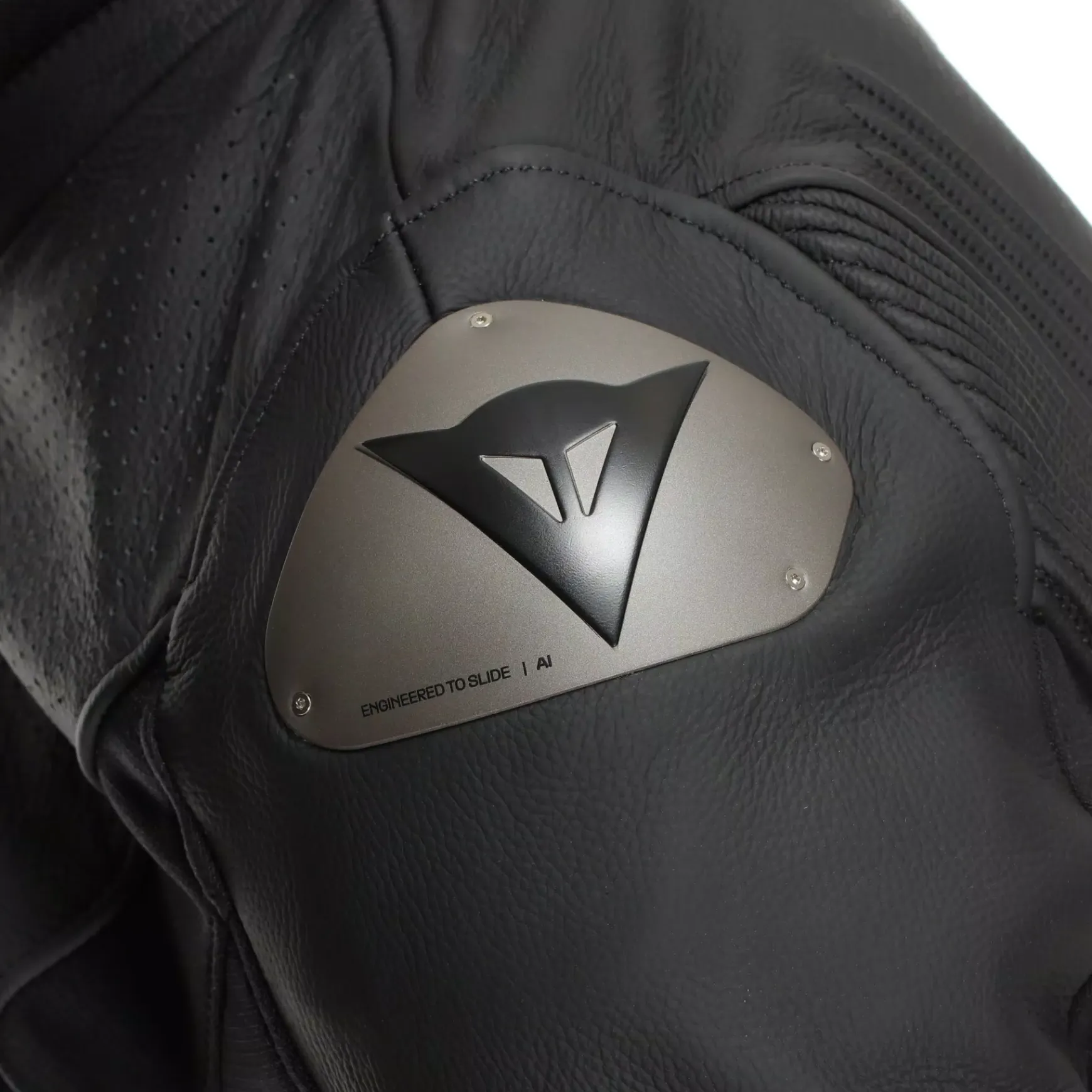 Dainese RACING 5 – PERFORIERTE LEDER-MOTORRADJACKE HERREN - GRÖSSE SHORT/TALL (S/T) BLACK/BLACK/BLACK Sale