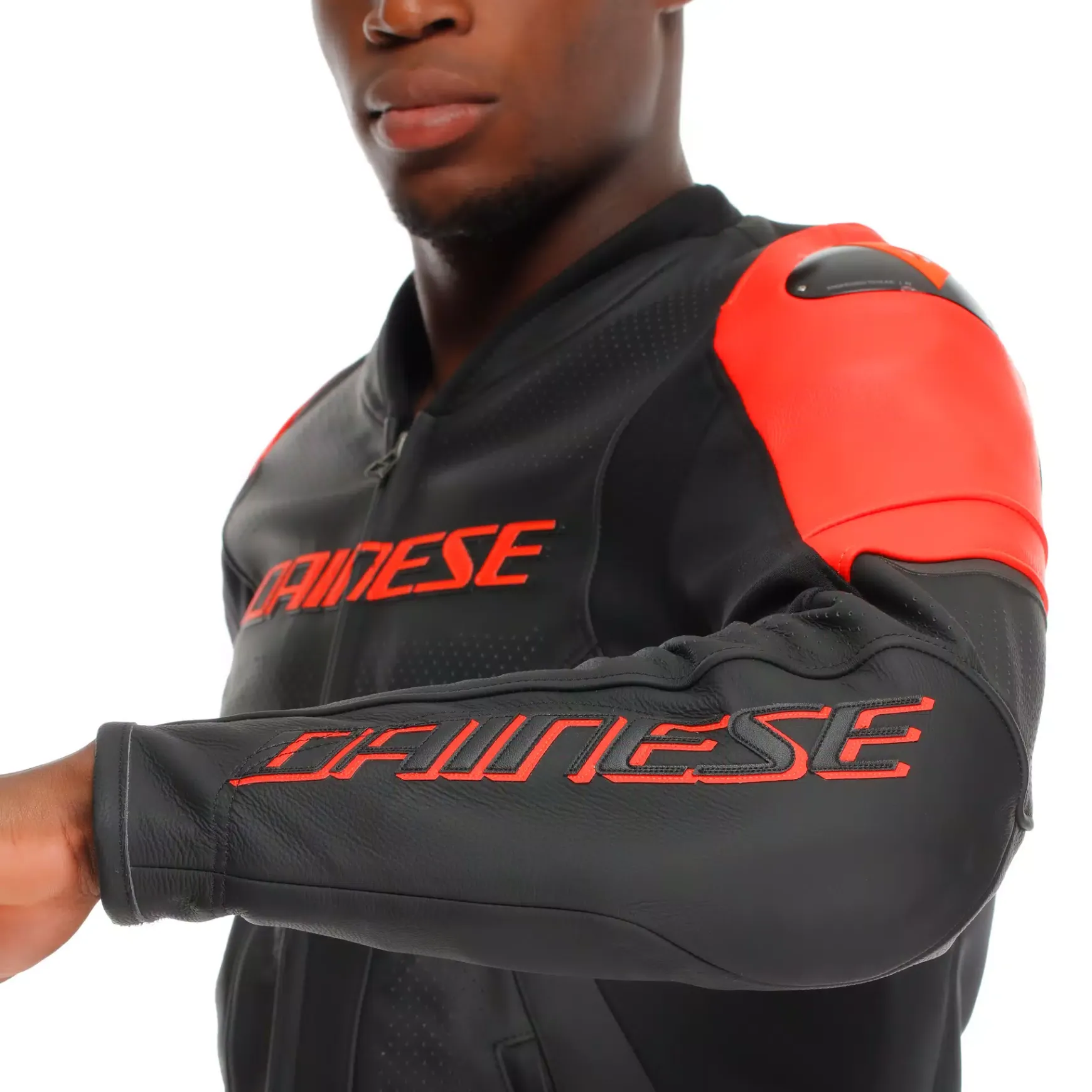 Dainese RACING 5 – PERFORIERTE LEDER-MOTORRADJACKE HERREN BLACK/BLACK/RED-FLUO Clearance