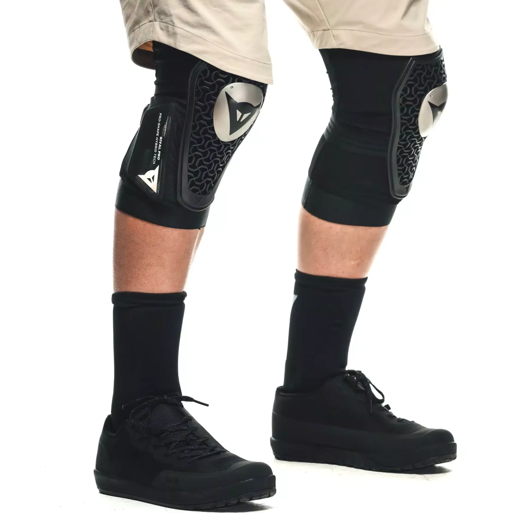 Dainese RIVAL PRO - BIKE KNIESCHÜTZER BLACK Outlet