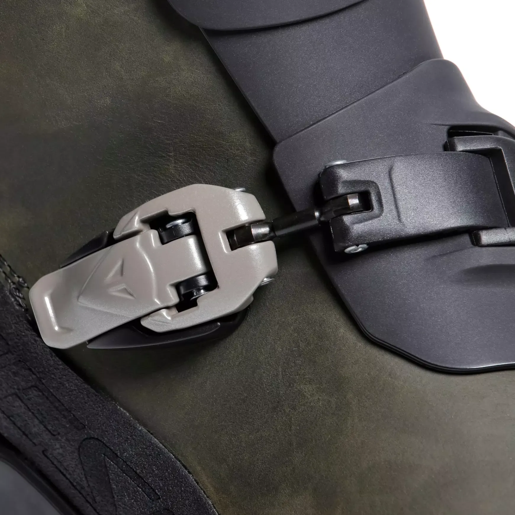 Dainese SEEKER GORE-TEX® BOOTS BLACK/ARMY-GREEN Hot
