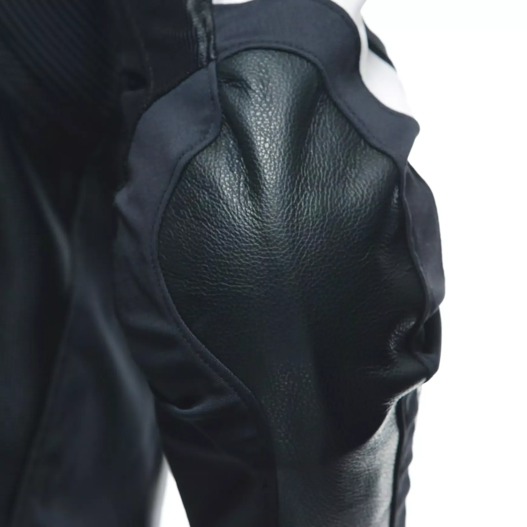 Dainese SUPER RIDER 2 ABSOLUTESHELL™ JACKET BLACK/BLACK/WHITE Online